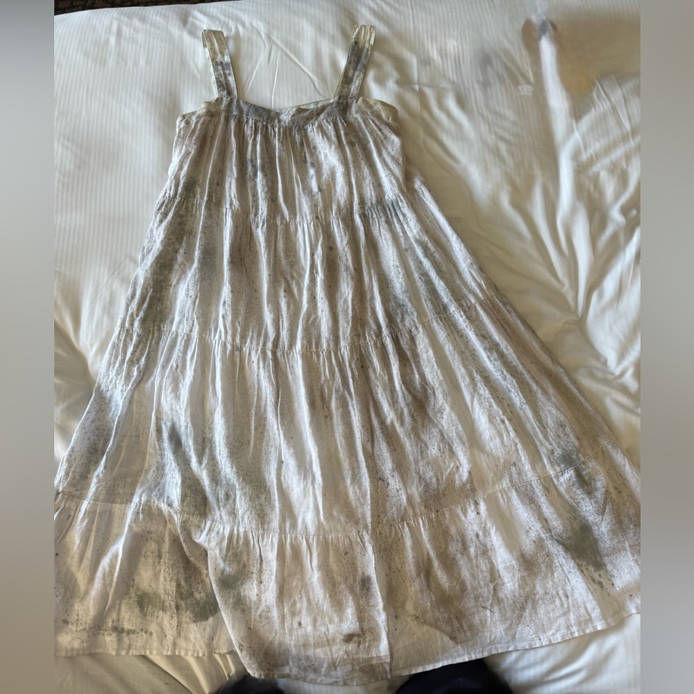 Rails Dress in Gray and White